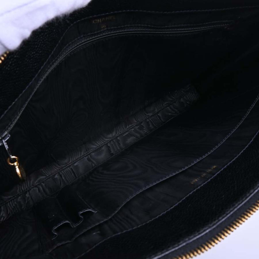 CHANEL（シャネル） キャビアスキン ココマーク クラッチバッグ