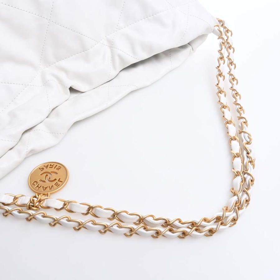 CHANEL キルティング ショルダーバッグ CHANEL（シャネル） 新品 未使用 シャネル22 チェーンショルダーバッグ