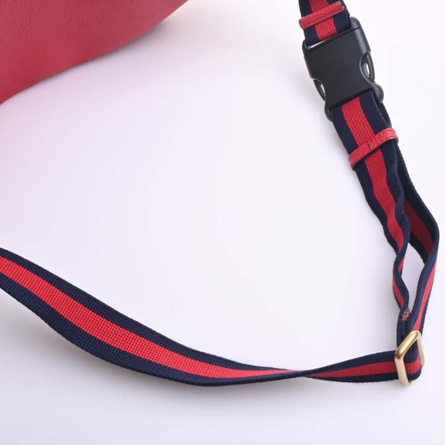 GUCCI Gucci グッチ レザー ヴィンテージロゴ ボディバッグ