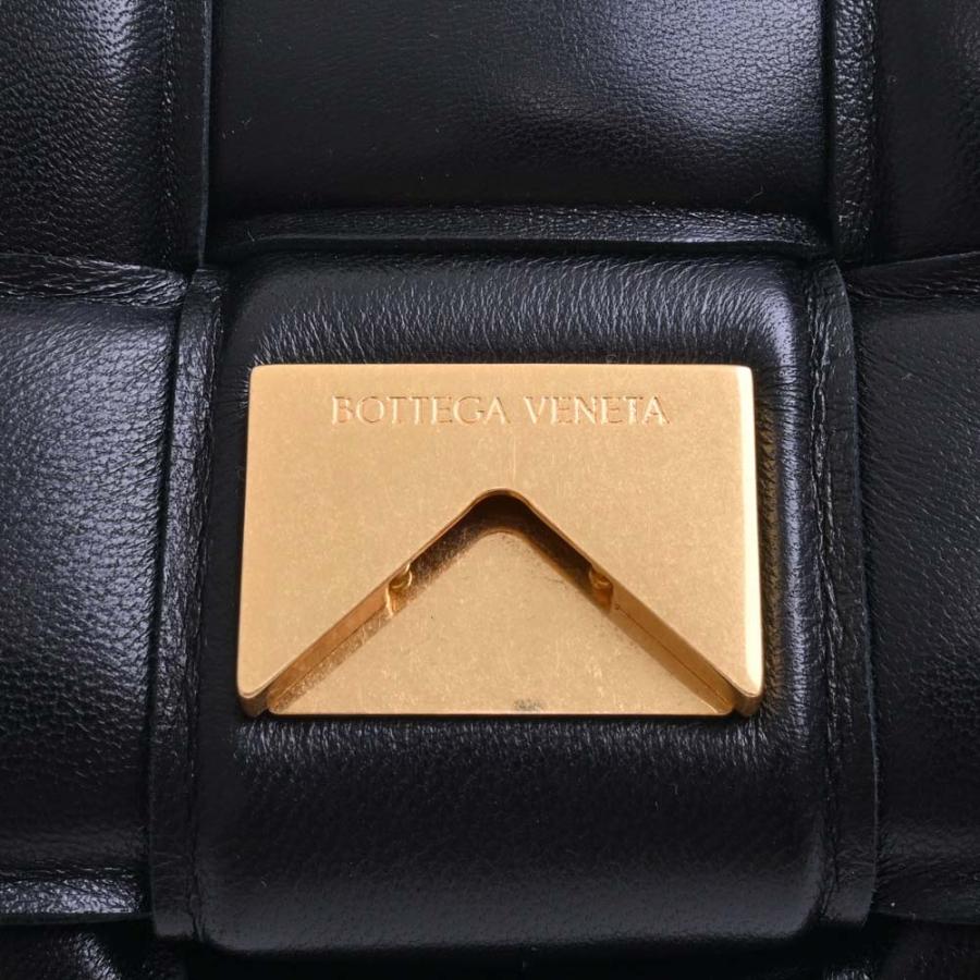 BOTTEGA VENETA（ボッテガ・ヴェネタ） マキシ イントレチャート