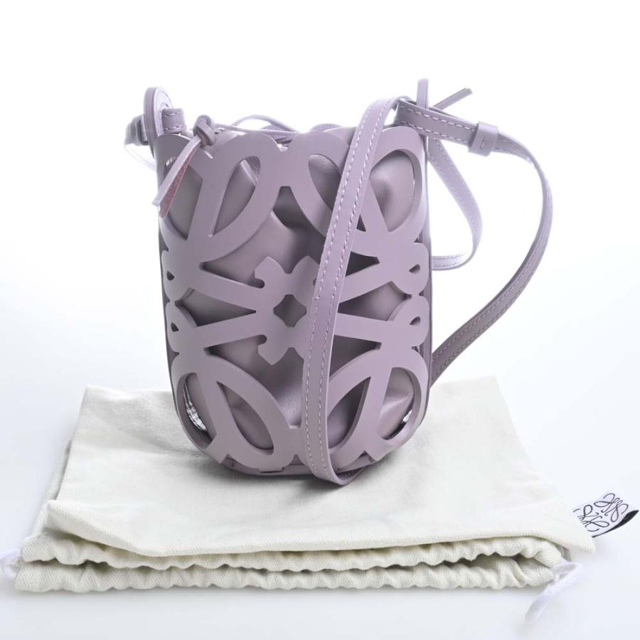 LOEWE ロエベ レザー ナパ アナグラム カットアウト ポケット LOEWE ロエベ レザー ナパ アナグラム カットアウト ポケット