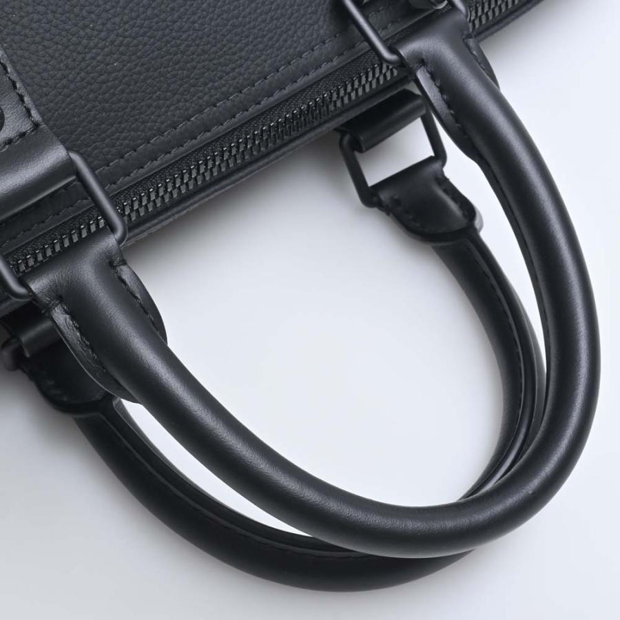 LOUIS VUITTON ルイヴィトン レザー キーポル バンドリエール40