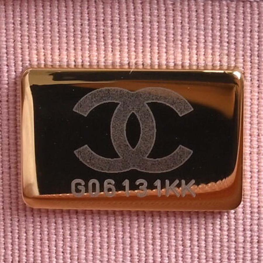 CHANEL（シャネル） キャビアスキン マトラッセ ココマーク チェーン