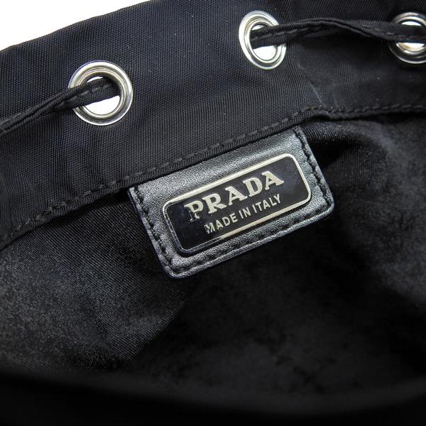 ☆人気☆PRADA トライアングルロゴ　ナイロン 巾着バッグ ポーチ ブラック 日本直送 名牌中古包 】PRADA プラダ トライアングルロゴ