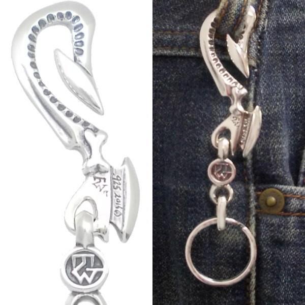 Travis Walker（トラヴィスワーカー） ミディアムフックロゴシルバー