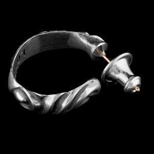 LONE ONES（ロンワンズ） レイヴンシルバーピアス : シルバー