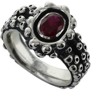 トラヴィスワーカー(TRAVIS WALKER) ファセットガーネットダブルグラブシルバーリング（指輪）