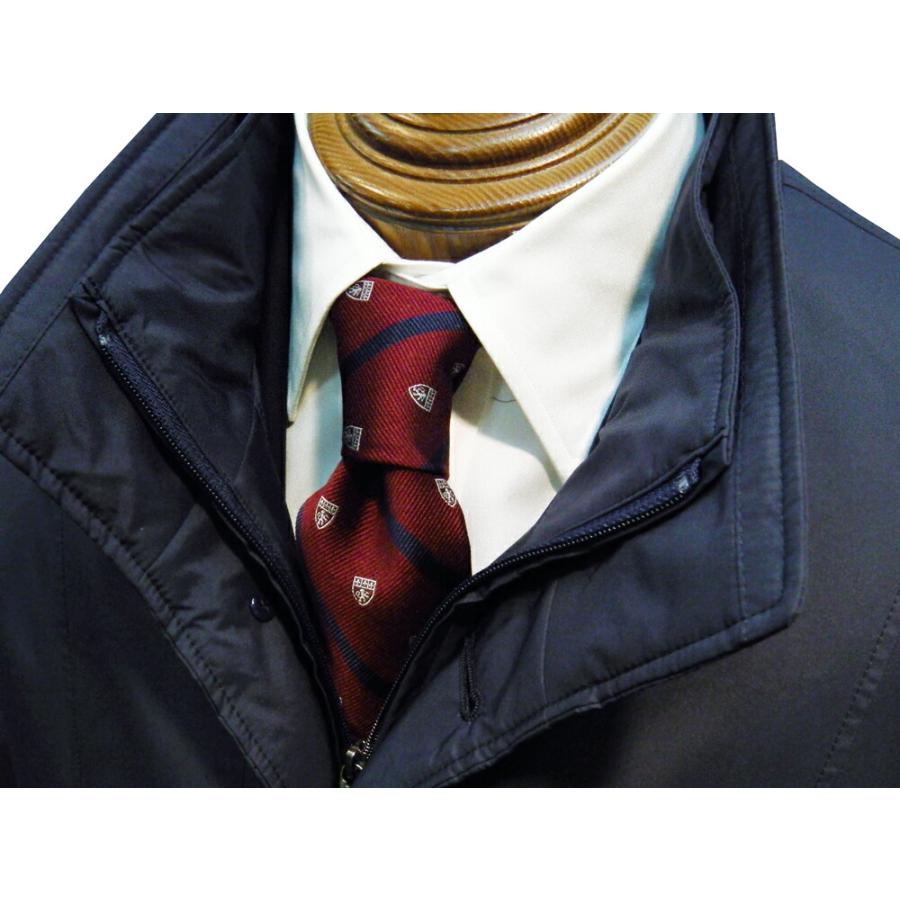 限定品 THISTLE 日本製 国内縫製 超軽量スタンドカラーコート ショート丈 ネイビー ダウンライナー 定番モデル まるで”桃”のような肌触りの生地 撥水加工 【HOV1435733477】(50193円)