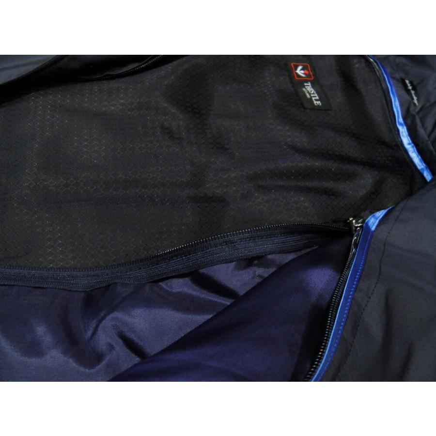限定品 THISTLE 日本製 国内縫製 超軽量スタンドカラーコート ショート丈 ネイビー ダウンライナー 定番モデル まるで”桃”のような肌触りの生地 撥水加工 【HOV1435733477】(50193円)