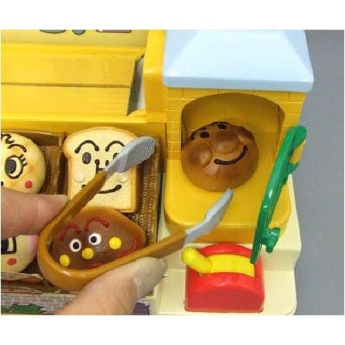 かまどでチンやきたてパン屋さん ジャムおじさんのパン工場 Prettyfunnyballoons Com