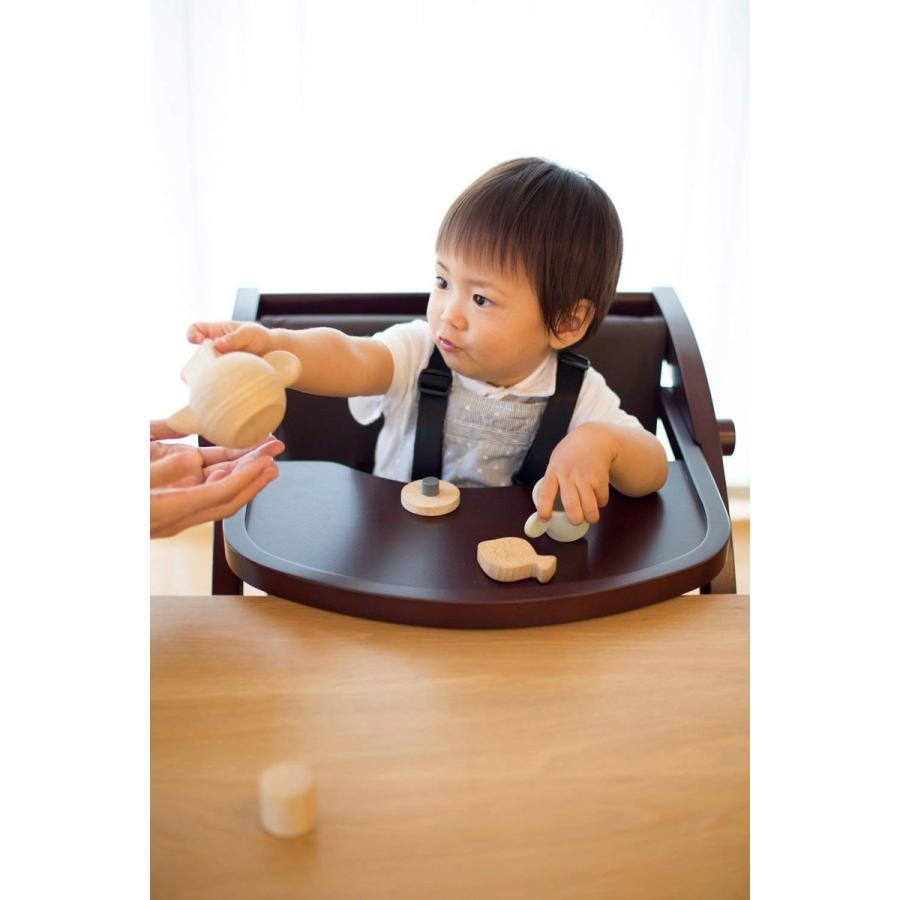 木製ベビーチェア 長く使えるファルスカのスクロールチェアプラス