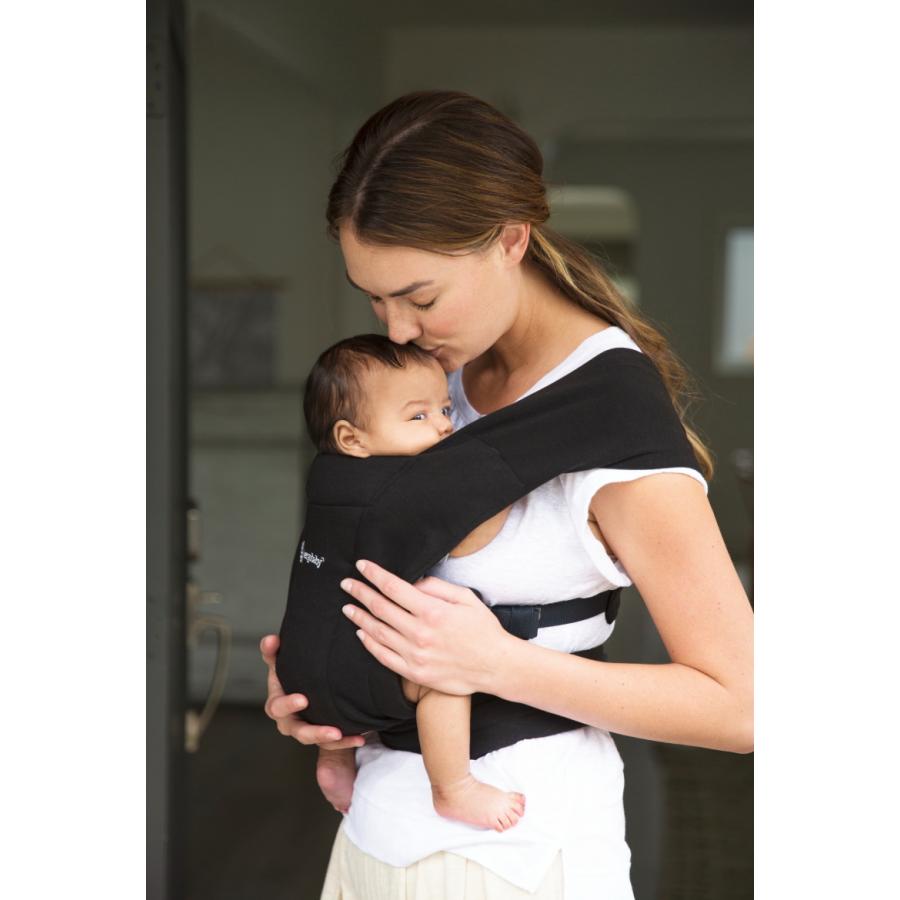 ergobaby（エルゴベビー） 【送料無料】エルゴベビー EMBRACE（エンブ