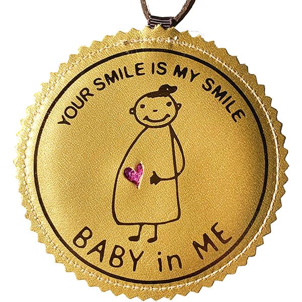 マタニティマークBABY in ME（R）バッグチャーム ゴールド本革 | 