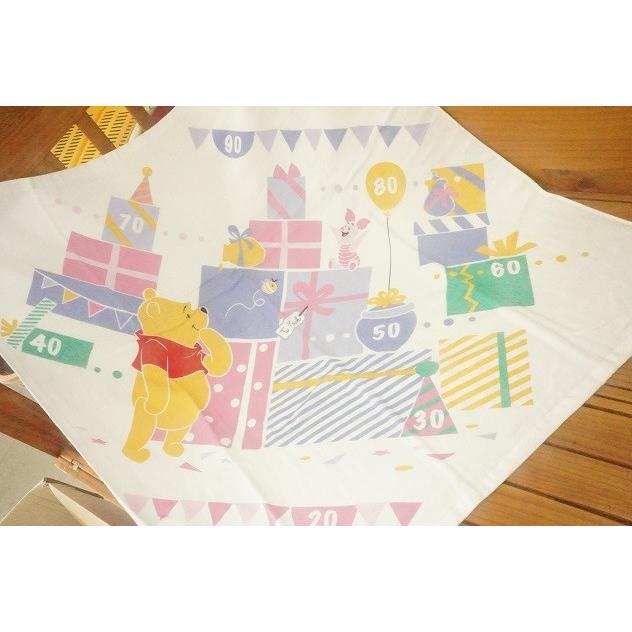 丸眞ベビー用 身長計目盛り付き正方形ガーゼ湯上りタオル くまのプーさん プレゼントいっぱい柄 キュートベビー 通販 Yahoo ショッピング