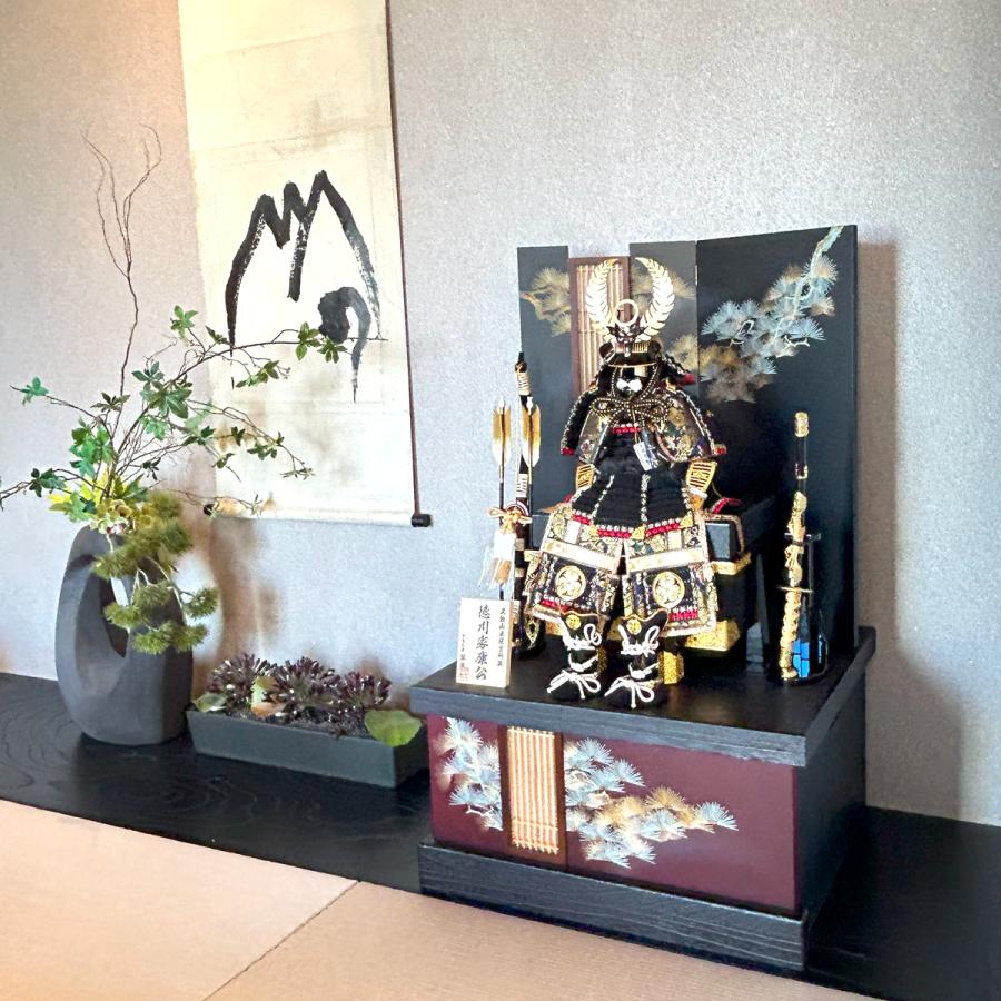 五月人形 鎧飾り 徳川家康 7号鎧 黒 平安翠鳳 コンパクト 収納 五月人形 鎧飾り 徳川家康 7号鎧 黒 平安翠鳳 コンパクト 収納