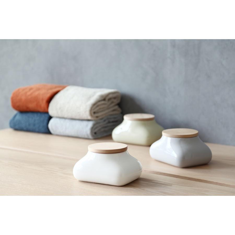 ウエットシートケース 正規品 ideaco イデアコ ウェットシートケース モチ ウエットティッシュケース Wet Sheet Case Mochi ホワイト |  | 02