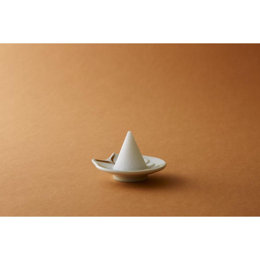 盛り塩 WDH 動物縁起もりしお 盛り塩固め器付き 梟 ふくろう |  | 01