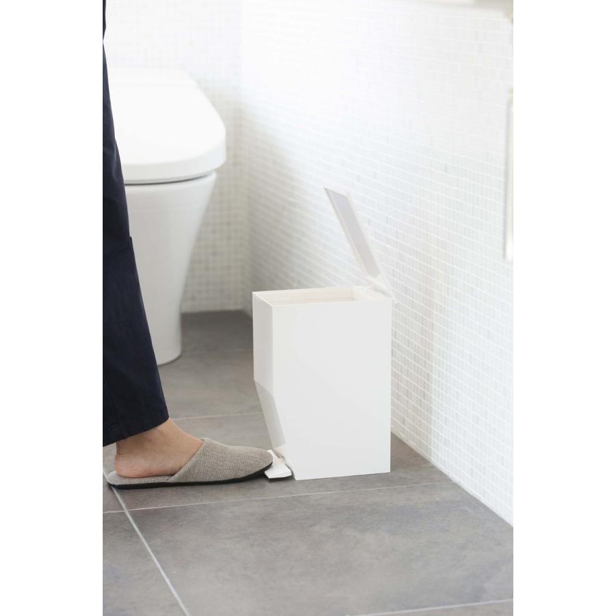 ゴミ箱 山崎実業 TOWER ペダル式トイレポット ふた付き おしゃれ コンパクト サニタリー YAMAZAKI タワー ホワイト |  | 02