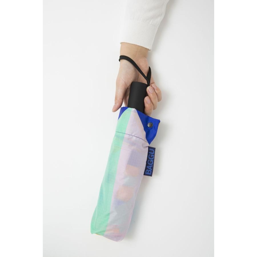 折りたたみ傘 BAGGU UMBRELLA AUTO レディース メンズ 男女兼用 自動開閉式 おすすめ！ バグゥ 正規品 アンブレラオート キルトブロック | BAGGU | 03