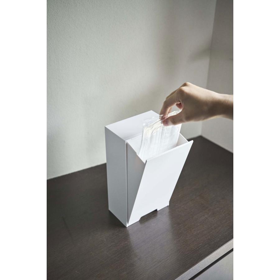 マスク収納ケース 山崎実業 正規品 TOWER タワー ツーウェイマスク収納ケース マスクケース 玄関 ホワイト |  | 06