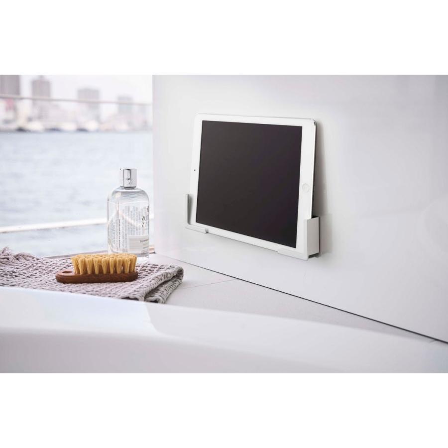 バスラック 山崎実業 正規品 TOWER タワー マグネットバスルームタブレットホルダー 浴室用ラック 浴室収納 ホワイト |  | 03