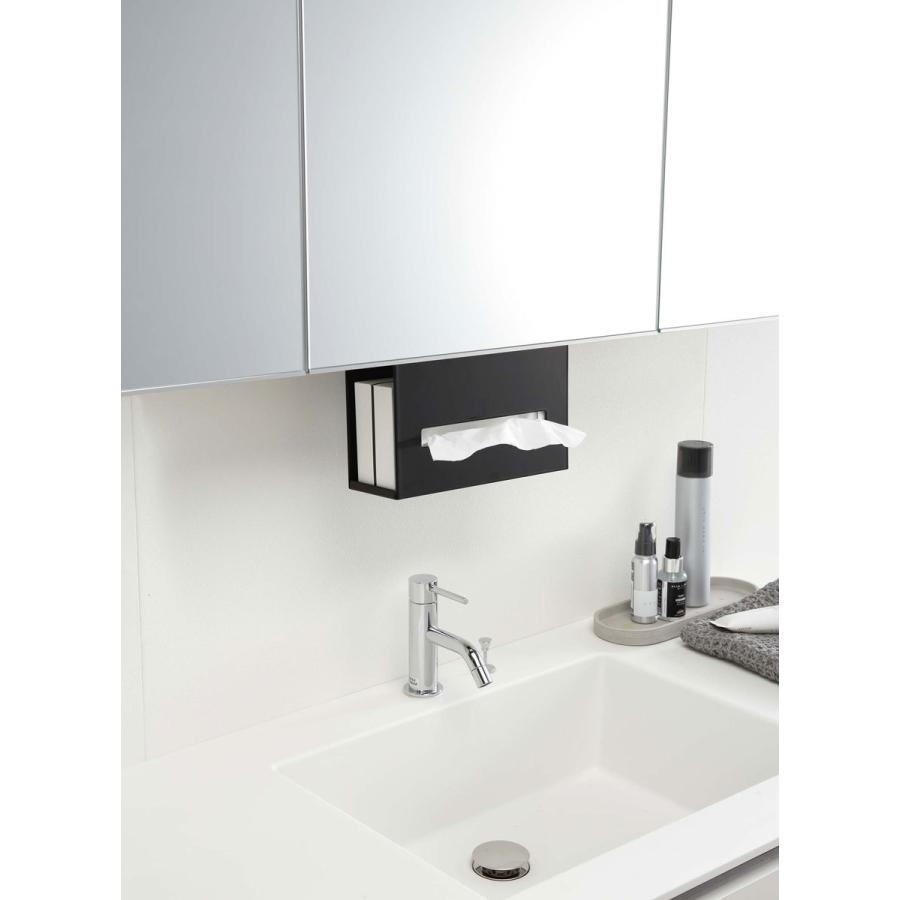 洗面所収納 山崎実業 正規品 TOWER タワー 洗面戸棚下ペーパーボックスホルダー 隙間収納 洗面戸棚下シリーズ ブラック | tower | 01