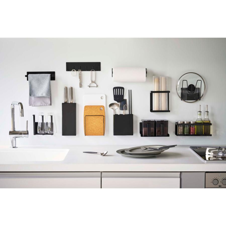 キッチン収納 山崎実業 正規品 TOWER タワー マグネットまな板スタンド 収納ラック マグネットキッチンシリーズ ブラック | tower | 06