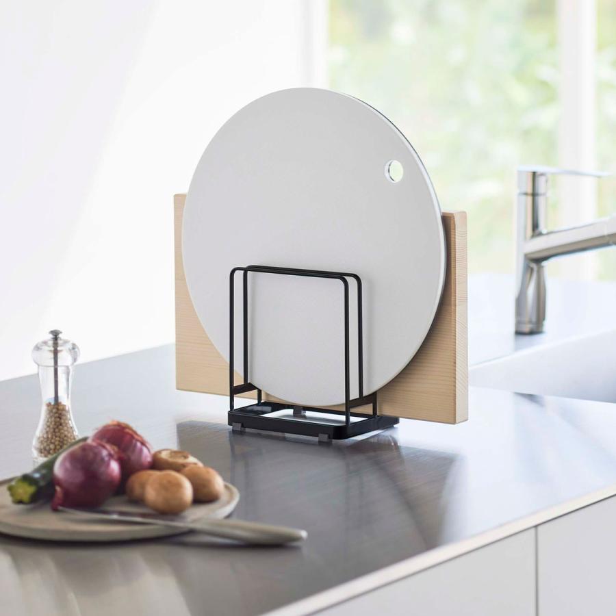 まな板スタンド 山崎実業 正規品 TOWER タワー 丸いまな板が置ける まな板スタンド まな板立て まな板収納  ブラック | tower