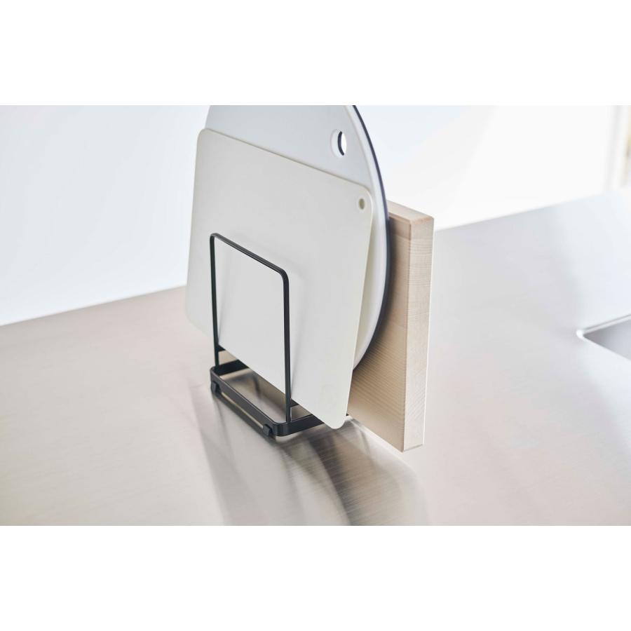 まな板スタンド 山崎実業 正規品 TOWER タワー 丸いまな板が置ける まな板スタンド まな板立て まな板収納  ブラック | tower | 05