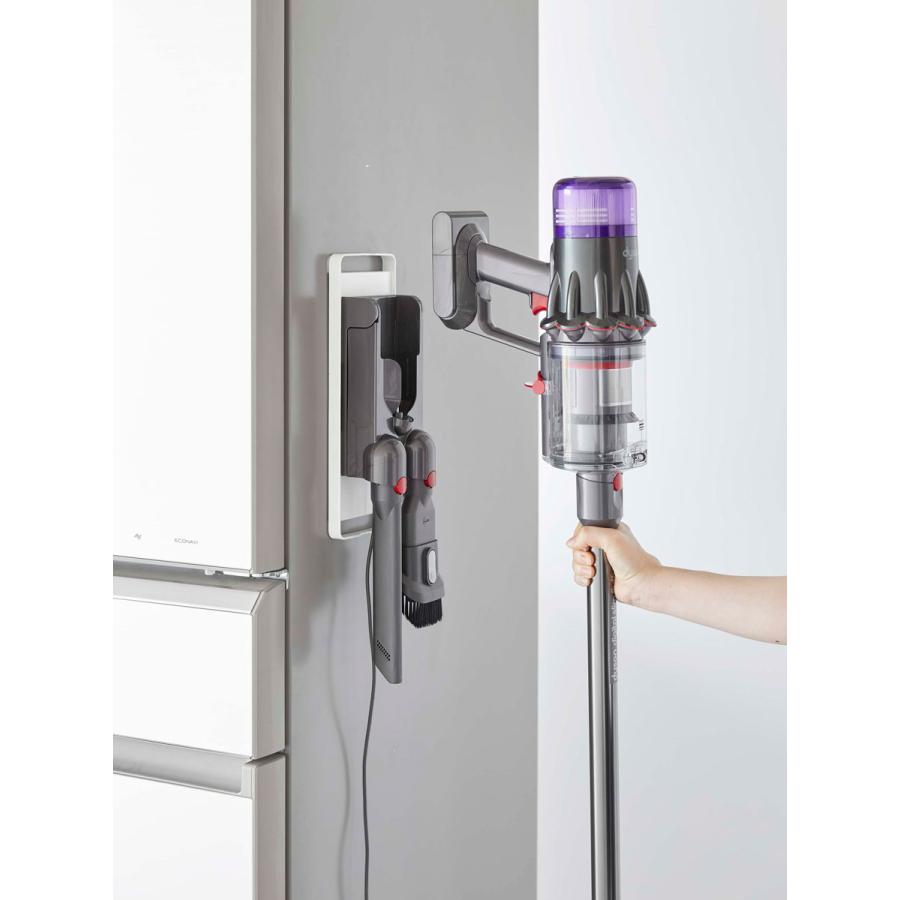 コードレスクリーナースタンド 山崎実業 正規品 TOWER タワー マグネットコードレスクリーナーホルダー ダイソン Dyson V15 V12 V8 SV18 SV21  ホワイト｜back｜06