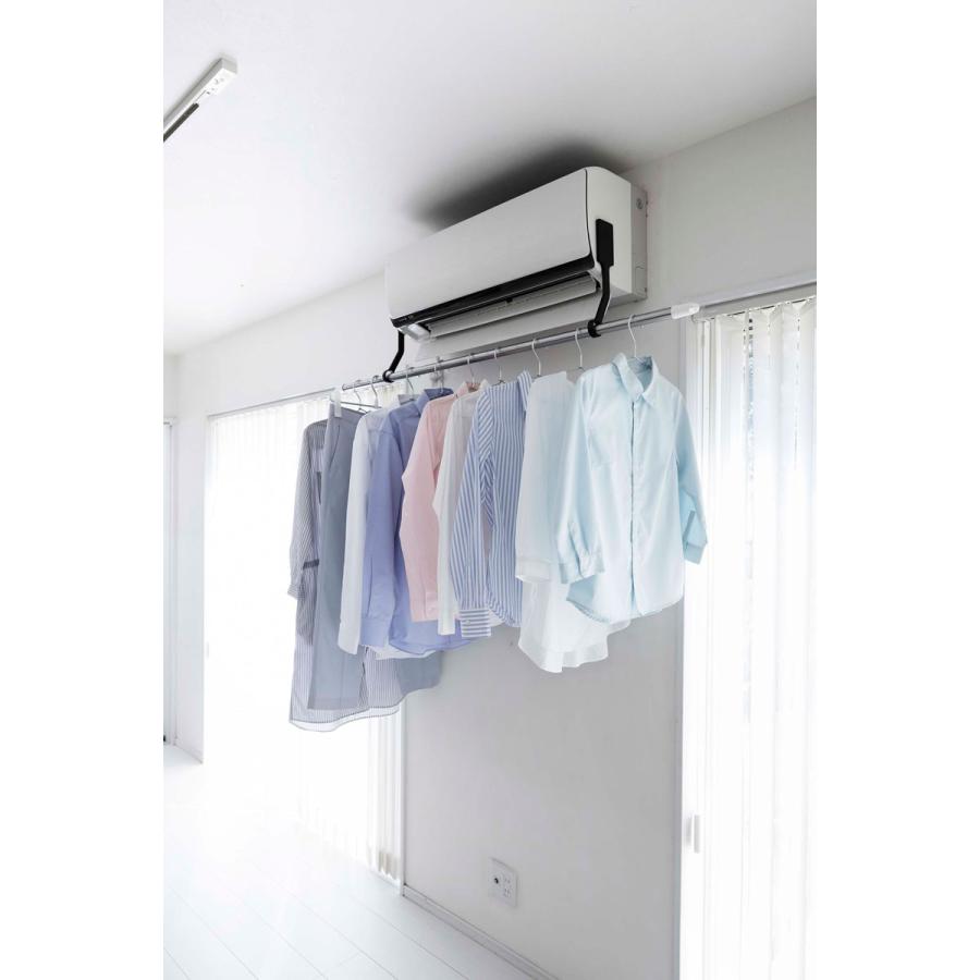 物干し竿ホルダー 山崎実業 正規品 TOWER タワー フィルムフックエアコン室内物干しポールホルダー 室内物干し 室内干し  ブラック | tower | 02