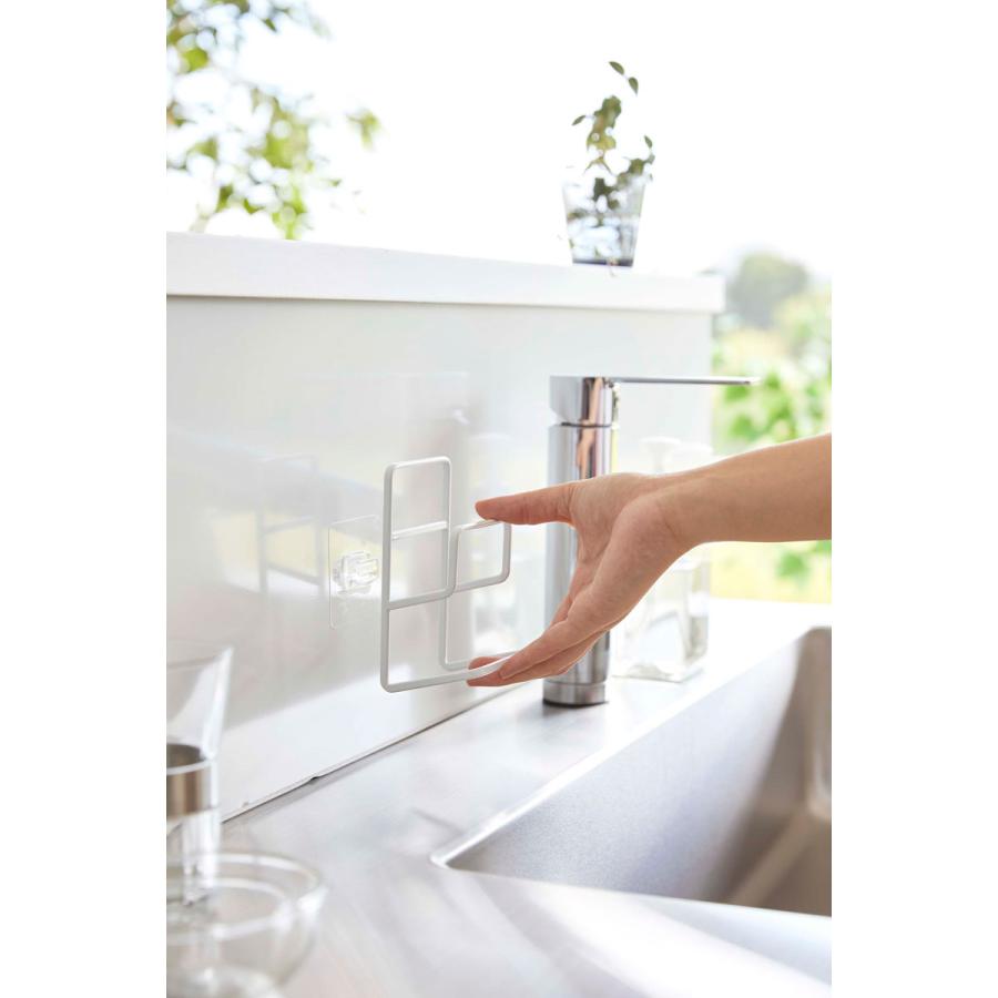 スポンジラック 山崎実業 正規品 TOWER タワー フィルムフックスポンジホルダー ダブル キッチンスポンジ収納  ホワイト | tower | 06