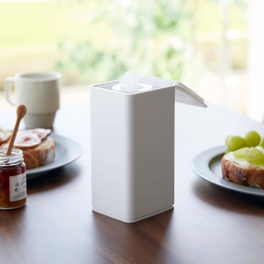 ウェットティッシュケース 山崎実業 正規品 TOWER タワー ロール型ウェットティッシュケース ウエットシートケース ロールウェットティッシュケース ホワイト | tower