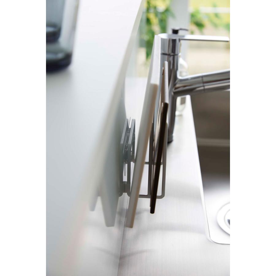 まな板スタンド 山崎実業 正規品 TOWER タワー フィルムフックまな板ホルダー まな板立て まな板収納  ホワイト | tower | 04