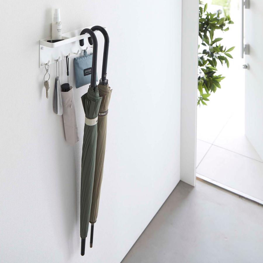 傘立て 山崎実業 正規品 TOWER タワー 石こうボード壁対応 トレー付きアンブレラホルダー 傘たて 傘スタンド  ホワイト | tower