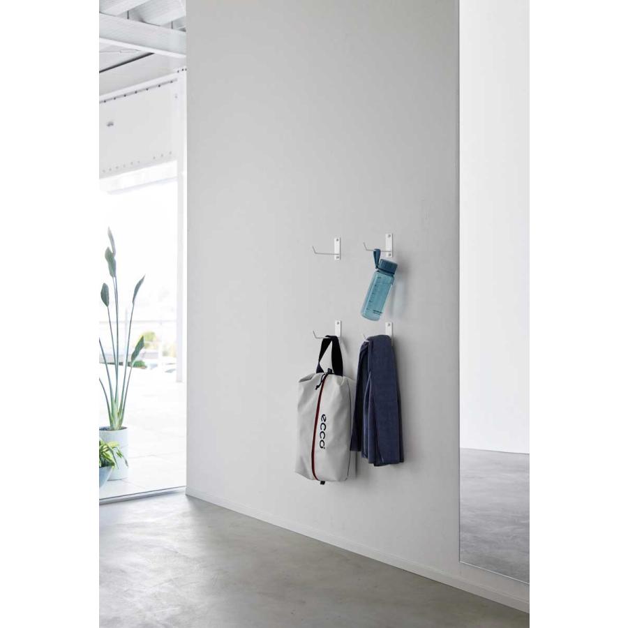 ヨガマットラック 山崎実業 正規品 tower タワー 石こうボード壁対応ウォールヨガマットハンガー ヨガマット収納 ヨガマットハンガー  ホワイト | tower | 06