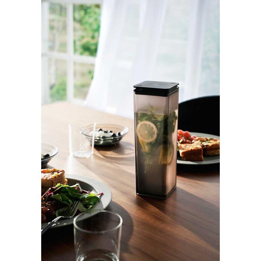 冷水筒 山崎実業 正規品 tower タワー 両方から注げる冷水筒 茶ポット 麦茶ポット  ブラック | tower | 02