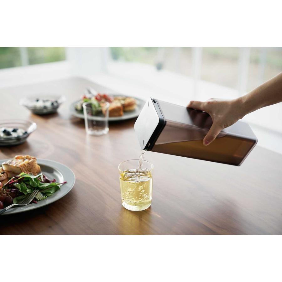 冷水筒 山崎実業 正規品 tower タワー 両方から注げる冷水筒 茶ポット 麦茶ポット  ブラック | tower | 05