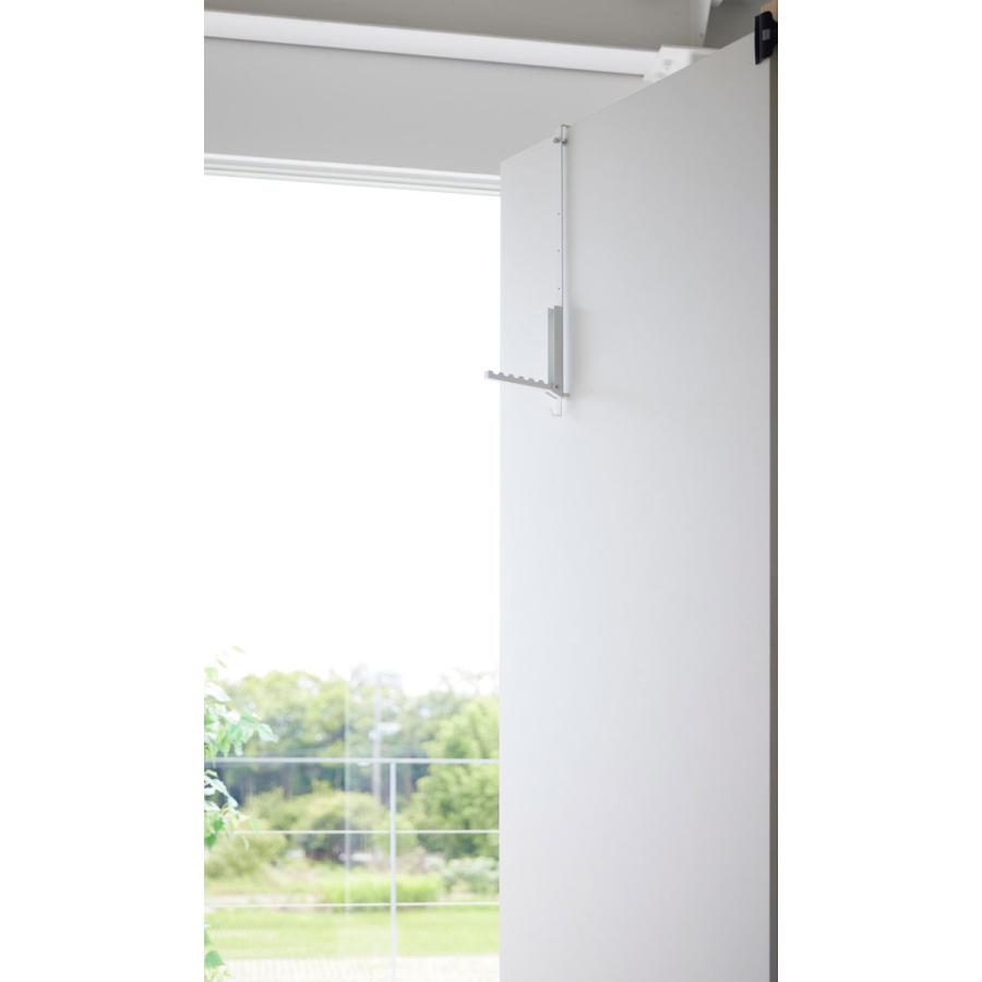 衣類スチーマーハンガーラック 山崎実業 正規品 tower タワー 使わない時は折り畳める衣類スチーマー用ドアハンガー 衣類スチーマーアイロン台  ホワイト | tower | 03