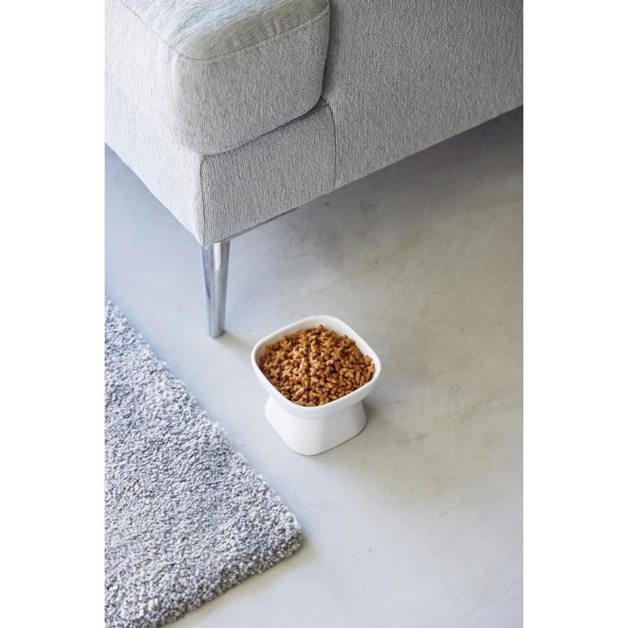 ペットフードボウル 山崎実業 正規品 nooks ヌークス 食べやすい高さ陶器ペットフードボウル ペット用品  ホワイト | 山崎実業 | 04