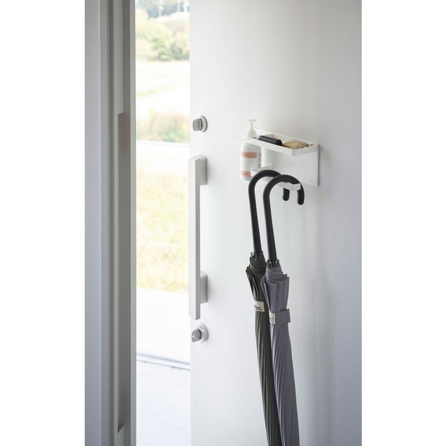 収納トレー 山崎実業 正規品 tower タワー マグネットUV対策用品収納ホルダー 浮かせる収納 壁掛けトレー  ホワイト | tower | 04