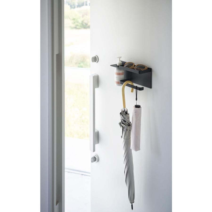 収納トレー 山崎実業 正規品 tower タワー マグネットUV対策用品収納ホルダー 浮かせる収納 壁掛けトレー  ブラック | tower | 02