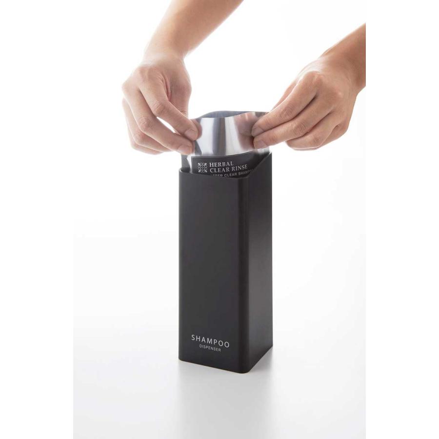 ディスペンサー 山崎実業 正規品 tower タワー たっぷり洗剤が出るマグネットディスペンサー 壁付け 壁掛け  コンディショナー ブラック | tower | 05