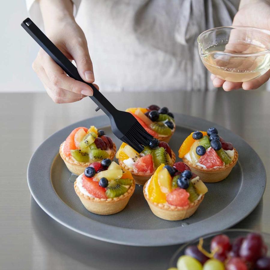 料理刷毛 山崎実業 正規品 tower タワー シリコーン調理ハケ 料理用ハケ 油引き  1774 ブラック | tower