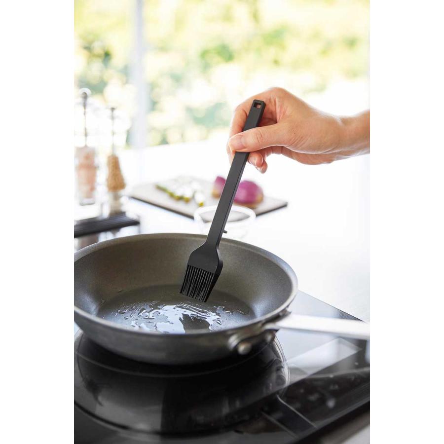 料理刷毛 山崎実業 正規品 tower タワー シリコーン調理ハケ 料理用ハケ 油引き  1774 ブラック | tower | 07