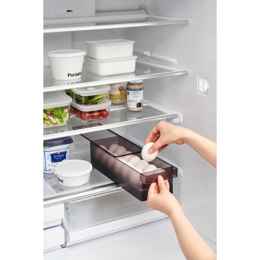 冷蔵庫収納ケース 山崎実業 正規品 tower タワー 冷蔵庫中蓋付き卵ケース 冷蔵庫用収納ケース  1482 ブラック | tower | 04