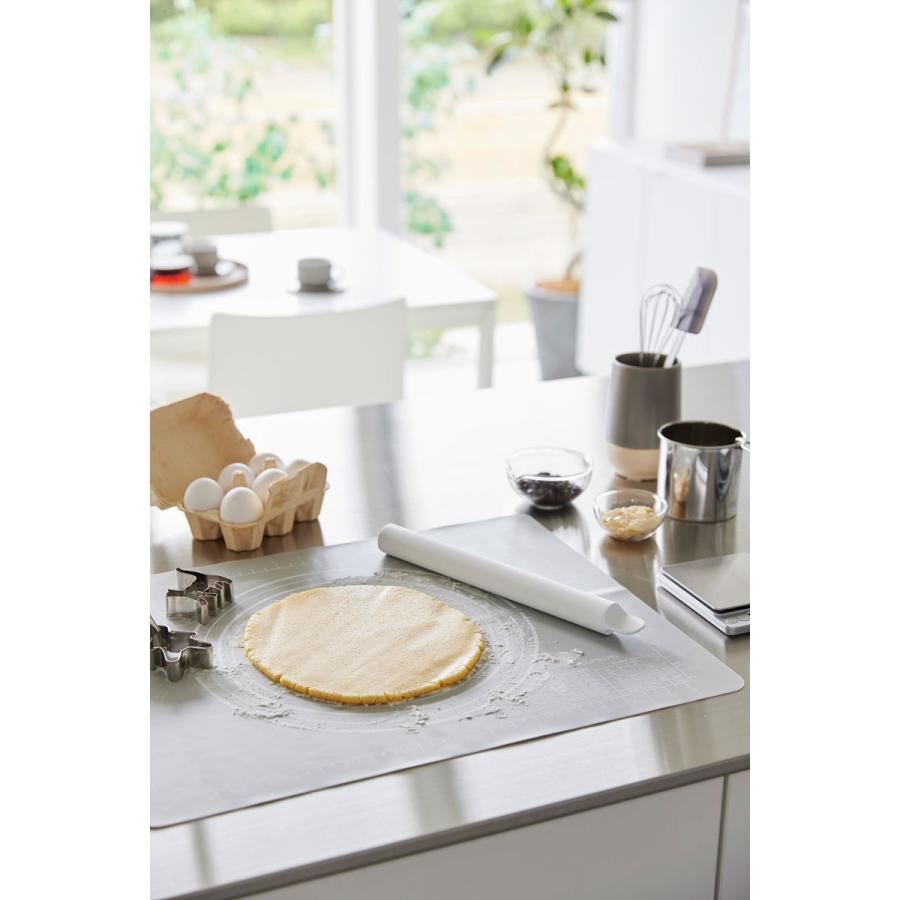 キッチンツール 山崎実業 正規品 tower タワー スケッパー付きシリコーンめん棒 調理器具 調理ツール  1411 ホワイト | tower | 02