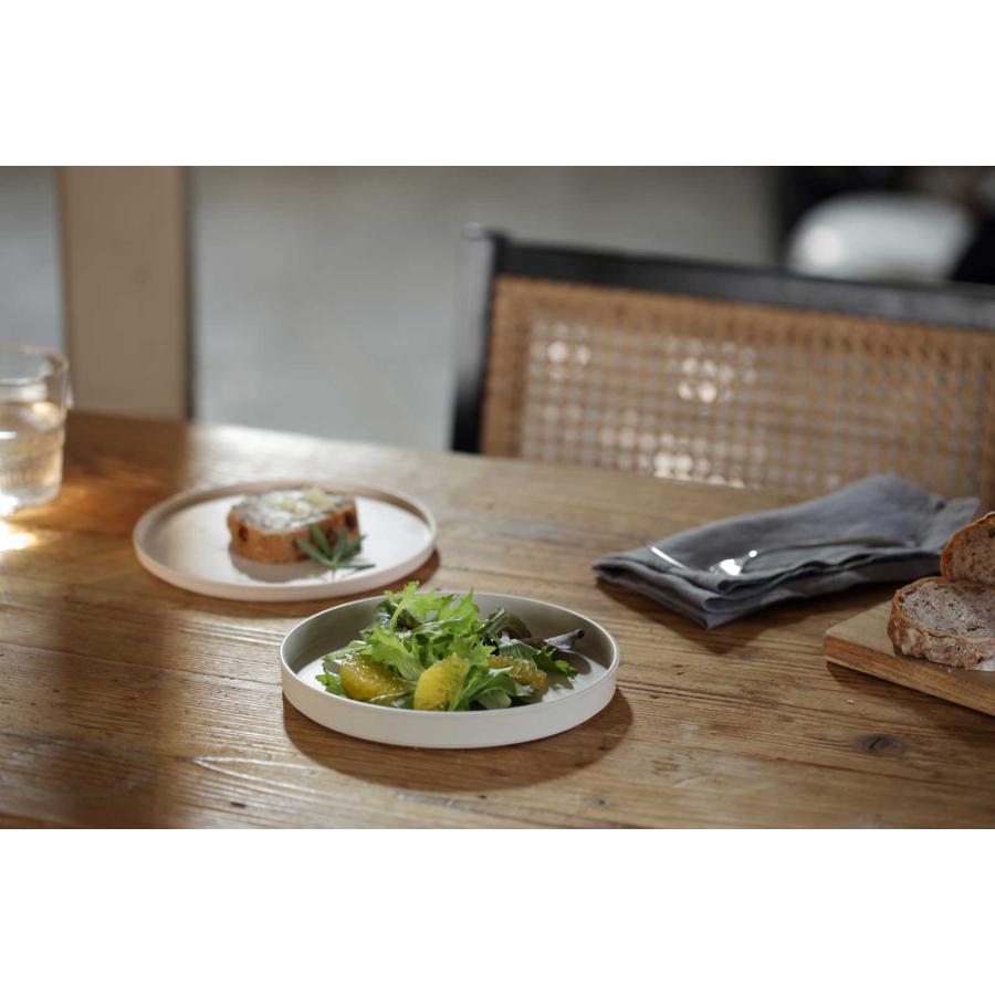 ラウンドプレート 正規品 ideaco イデアコ WAMONO 18H プレート 皿 テーブルウェア ワモノ 18H kasumi カスミ |  | 04