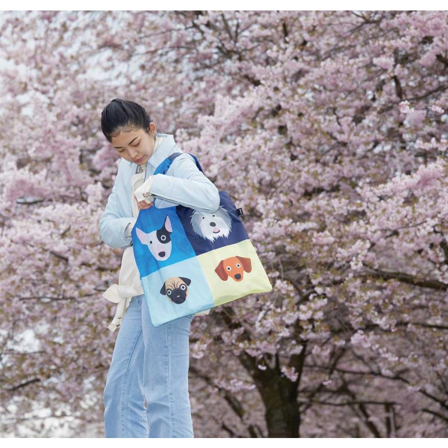 折りたたみトート エコバッグ ローキー LOQI 正規品 Recycled Bag Pouch Set 大きめ トートバッグ ARTIST Collection スティーブン・チータム / ドッグ | LOQI | 03