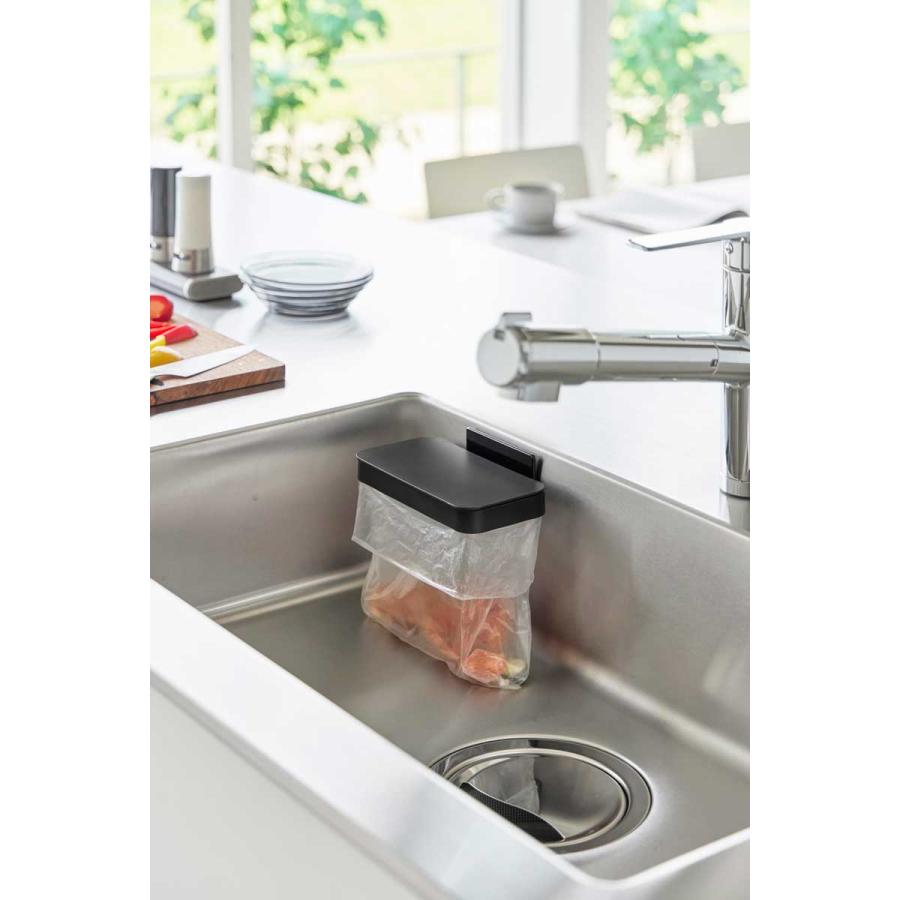 ポリ袋ホルダー 山崎実業 正規品 tower タワー マグネット蓋付きポリ袋ホルダー ゴミ箱 ゴミ袋ホルダー  1920 ブラック | tower | 04